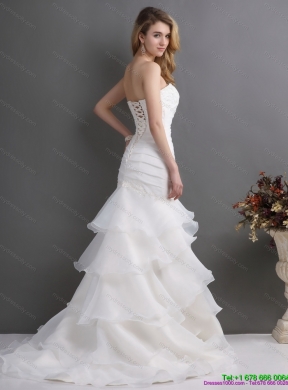 2015 Modest Sweetheart Wedding Dress with Ruching and Ruffles