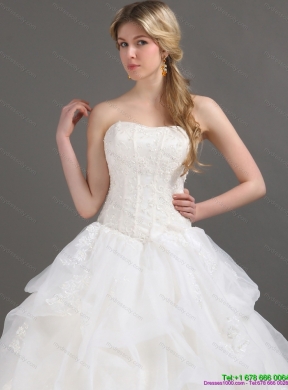 2015 Popular Strapless Lace Wedding Dress with Brush Train