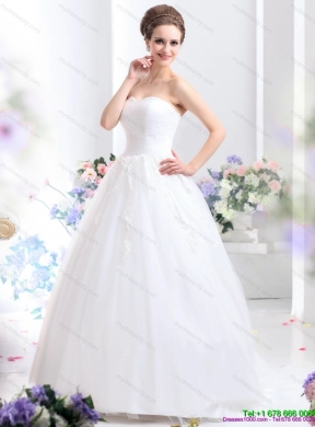 2015 Romantic Sweetheart Wedding Dress with Lace