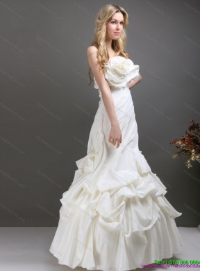 Pleated White Strapless Wedding Dresses with Ruffles and Pick Ups