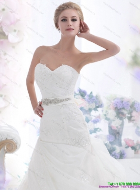 2015 Gorgeous Sweetheart Wedding Dress with Beading