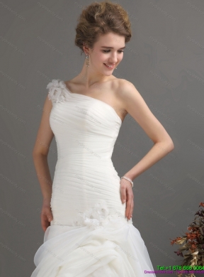 2015 Modest One Shoulder Mermaid Wedding Dresses with Ruching and Hand Made Flowers