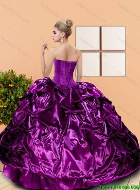 2015 Classical Beading and Pick Ups Sweetheart Quinceanera Dresses in Purple