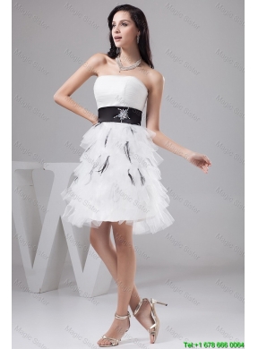 2016 Exquisite Belt and Ruffled Layers White Short Prom Dresses