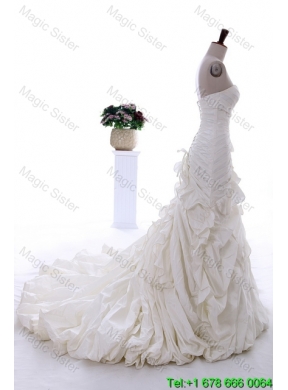 Exquisite Hand Made Flowers and Ruffles Wedding Dresses with Brush Train