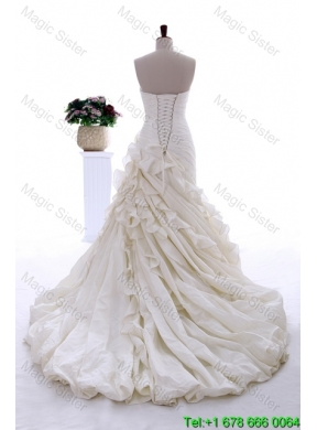 Exquisite Hand Made Flowers and Ruffles Wedding Dresses with Brush Train