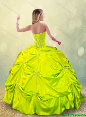 2016 Exclusive Beading and Pick Ups Quinceanera Dresses for Spring