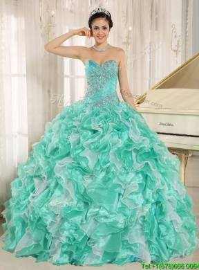 2016 Brand New Apple Green Quinceanera Dresses with Beading and Ruffles