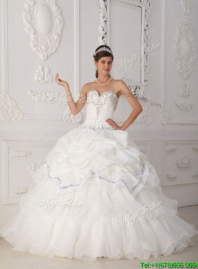 2016   Designer  White Sweetheart Quinceanera Gowns with Beading