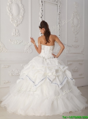 2016   Designer  White Sweetheart Quinceanera Gowns with Beading