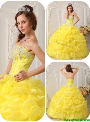 2016 Designer Yellow Quinceanera Dresses with Beading and Ruffles