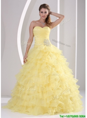 2016 Gorgeous Sweetheart Quinceaners Gowns with Appliques and Ruffled Layers