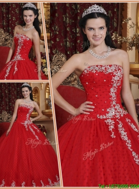 2016  Pretty Ball Gown Strapless Quinceanera Dresses with Appliques