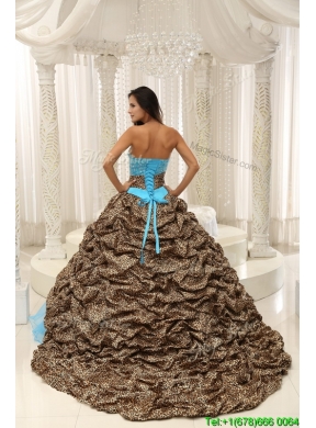 2016  Pretty Beading Sweetheart Quinceanera Dresses with Brush Train