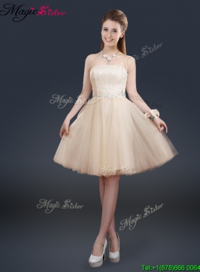 2016 Sweet Short Dama Dresses with Appliques and Belt