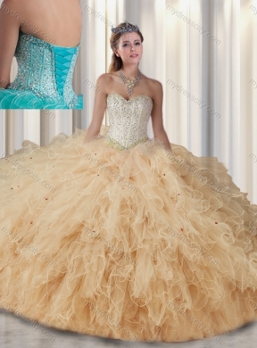 2015 Fashionable Sweetheart Beading Quinceanera Gowns in Champagne