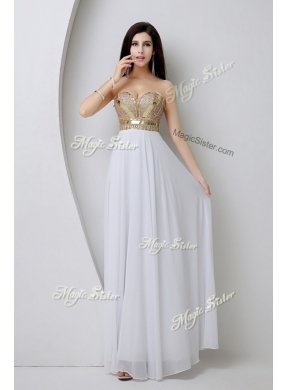 Fashionable Sweetheart White Prom Dresses with Beading and Sequins