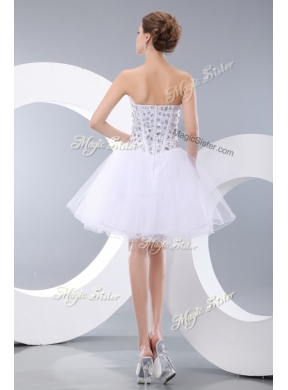 Fashionable White Short Prom Dresses with Beading for Cocktail