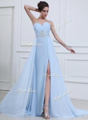 The Super Hot Brush Train Sweetheart Beading Discount Evening Dresses in Light Blue