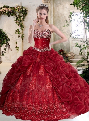 Gorgeous Brush Train Wine Red Quinceanera Gowns with Embroidery