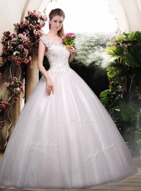 2016 Romantic Ball Gown Scoop Wedding Dresses with Appliques