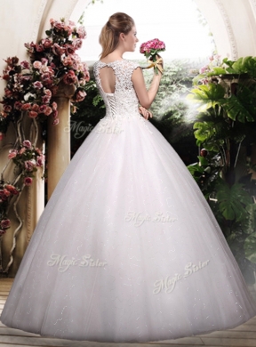 2016 Romantic Ball Gown Scoop Wedding Dresses with Appliques