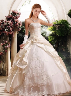 2016 Fashionable Ball Gown Strapless Wedding Dresses with Appliques