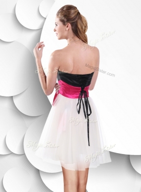 Perfect Short White and Black Bridesmaid Dress with Bowknot