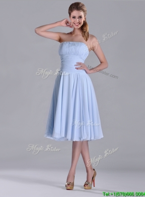 Pretty Strapless Chiffon Ruched Lavender Prom Dress in Tea Length