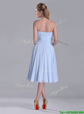 Pretty Strapless Chiffon Ruched Lavender Prom Dress in Tea Length