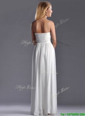 Exquisite Empire Sweetheart Ruched White Long Bridesmaid Dress in Chiffon