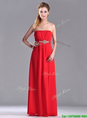 Beautiful Strapless Chiffon Red Dama Dress with Beading and Ruching