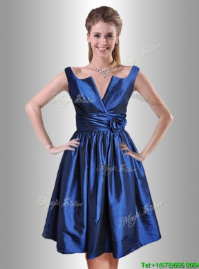 Exquisite Open Back Hand Crafted Flower Prom Dress in Royal Blue