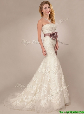 Classical Mermaid Strapless Side Zipper Wedding Dresses with Lace and Sashes