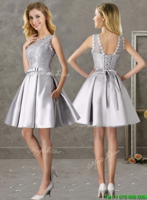 2016 Classical Laced and Bowknot Scoop Dama Dress in Silver