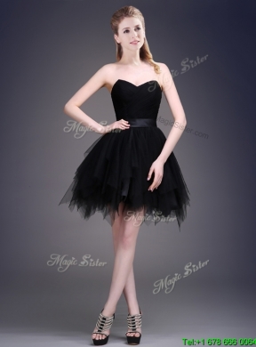 Cheap Black Short Bridesmaid Dress with Ruffles and Belt