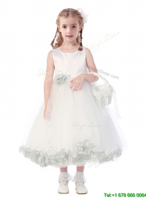 New Style Scoop Hand Made Flowers and Appliques Girls Party Dress in White