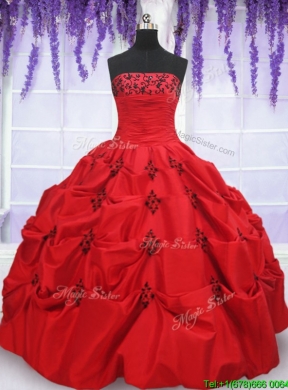 Luxurious Strapless Applique and Bubble Red Quinceanera Dress in Taffeta