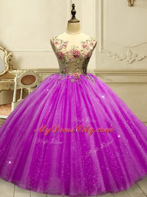 Luxury Scoop Sleeveless Tulle Quince Ball Gowns Appliques and Sequins Lace Up