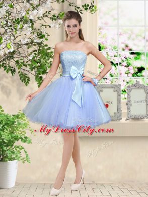 A-line Bridesmaid Dress Lavender V-neck Tulle Sleeveless Knee Length Lace Up