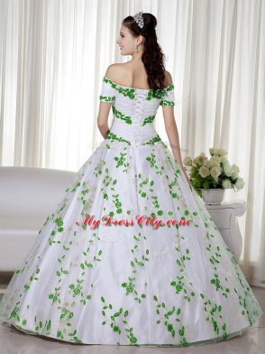 Floor Length Lace Up Quinceanera Dresses White for Military Ball and Sweet 16 and Quinceanera with Embroidery