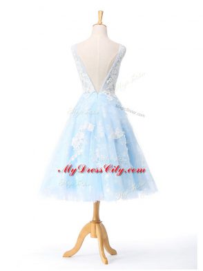 Light Blue A-line Tulle Scoop Sleeveless Appliques Knee Length Backless Dama Dress for Quinceanera