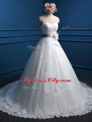 White Sleeveless Brush Train Appliques and Hand Made Flower Wedding Gowns