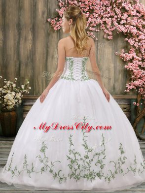 Spectacular Sleeveless Organza Floor Length Lace Up 15 Quinceanera Dress in White with Embroidery and Belt