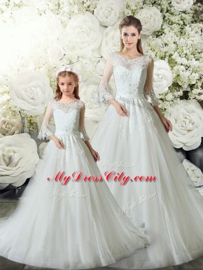 White Zipper V-neck Lace Sweet 16 Dresses Tulle Sleeveless Court Train