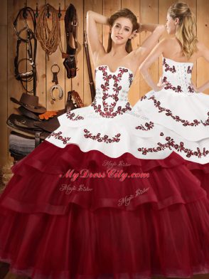 Sleeveless Embroidery and Ruffled Layers Lace Up Quinceanera Gowns with Wine Red Sweep Train