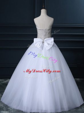 White Tulle Zipper Sweetheart Sleeveless Floor Length Bridal Gown Beading and Bowknot