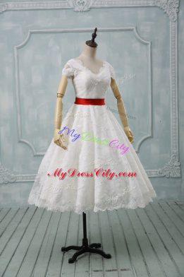 Fantastic White Bridal Gown Wedding Party with Lace and Belt V-neck Short Sleeves Zipper