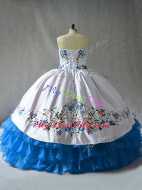 Sleeveless Embroidery and Ruffled Layers Lace Up 15 Quinceanera Dress