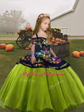 Olive Green Ball Gowns Organza Straps Sleeveless Embroidery Floor Length Lace Up Child Pageant Dress